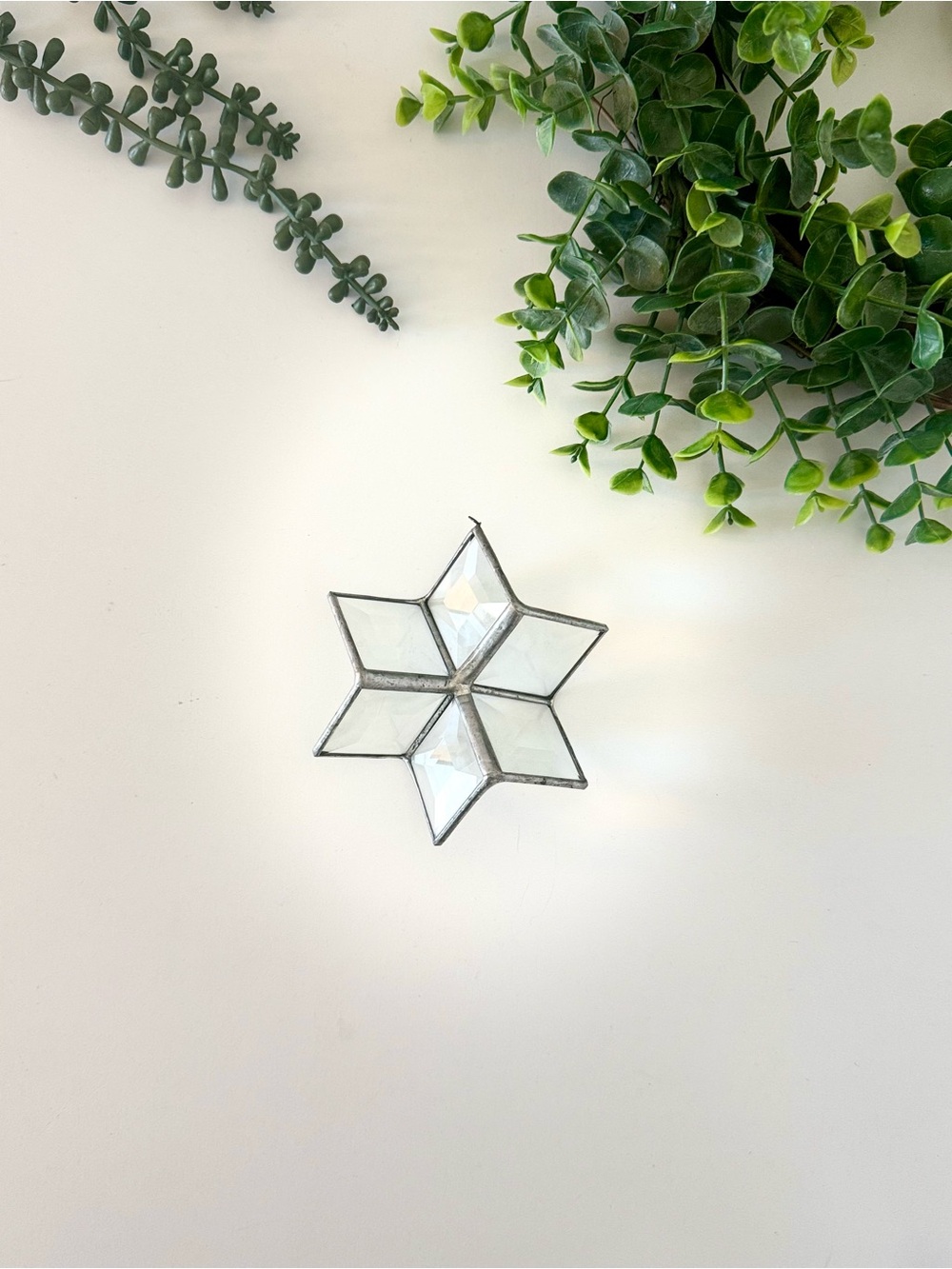 Vintage Geometric Starburst Snowflake Ornament/Suncatcher